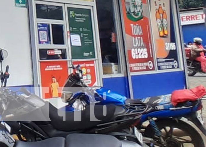 Foto: Joven inhalante de pega quiso robar en una tienda de conveniencia en el sector de El Zumen, Managua / TN8