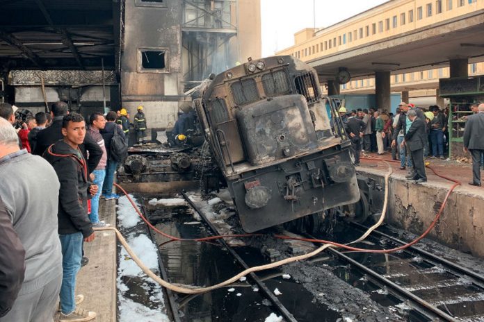 Foto: accidente ferroviario ocurrido en la provincia de Minya, en el centro de Egipto/Cortesía