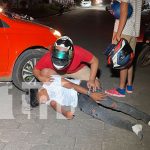 Foto: Joven lesionado al impactar en un costado de un vehículo en Juigalpa, Chontales/TN8