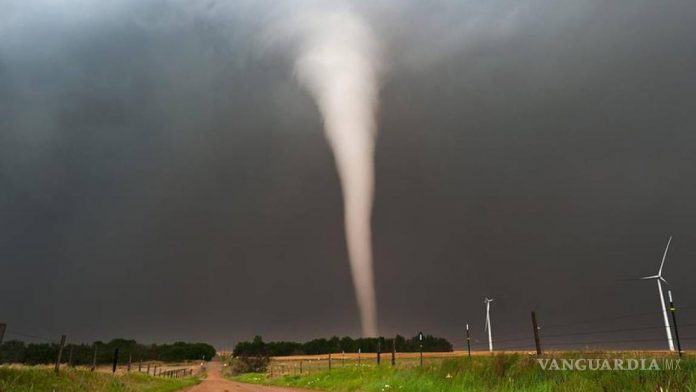 Foto: Argentina: fuertes tormentas provocan tornado en La Pampa