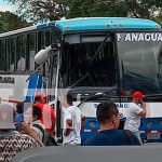 Foto: Pasajeros ven la muerte de cerca tras brutal choque entre bus y cisterna en Diriomo/TN8