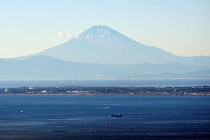 Foto: Japón enfrenta altas temperaturas que afectan la nevada del Monte Fuji