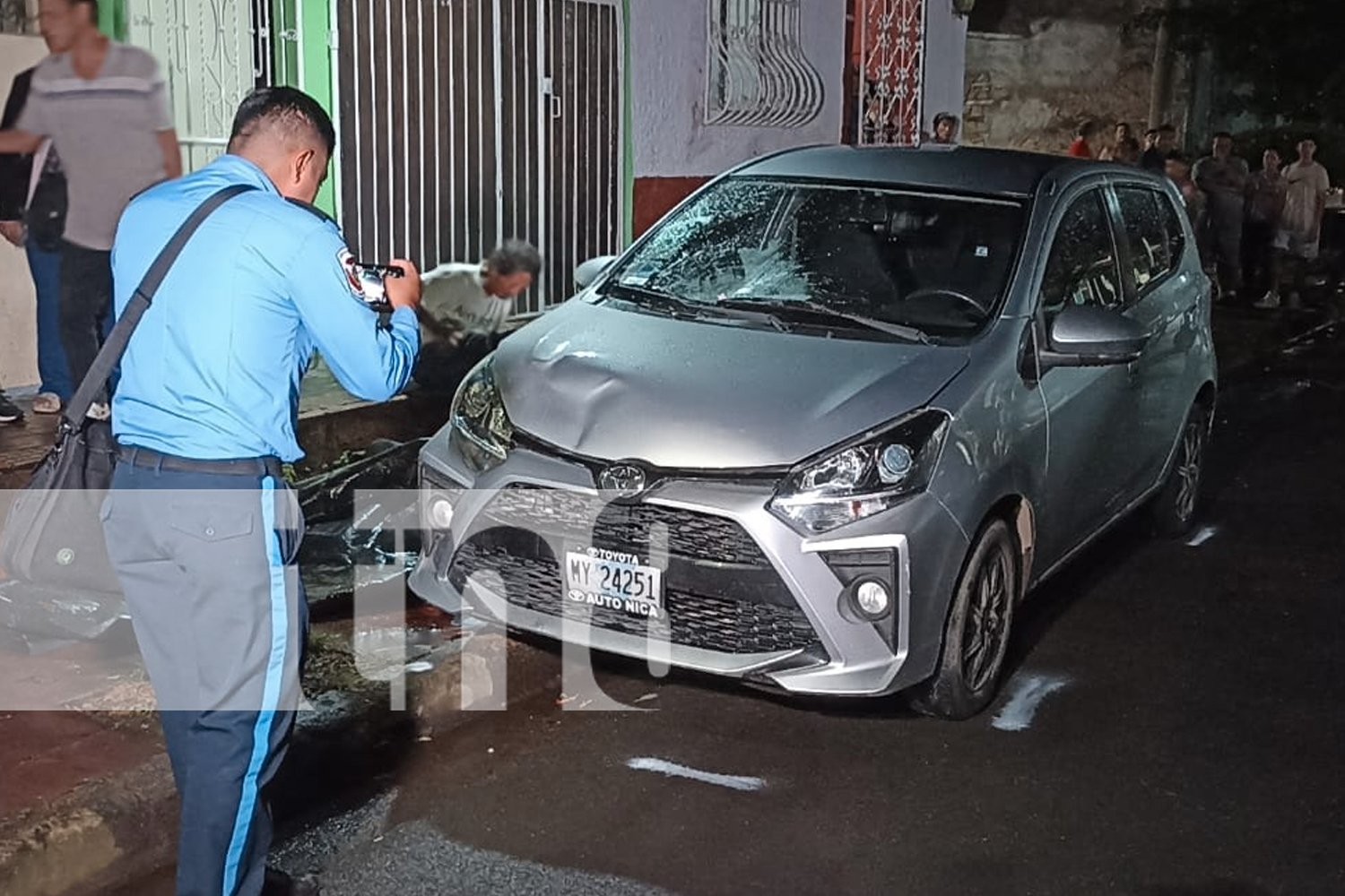 Foto: Tragedia en Masaya una mujer pierde la vida en el barrio San Juan tras ser atropellada por un vehículo mientras caminaba por la acera/TN8