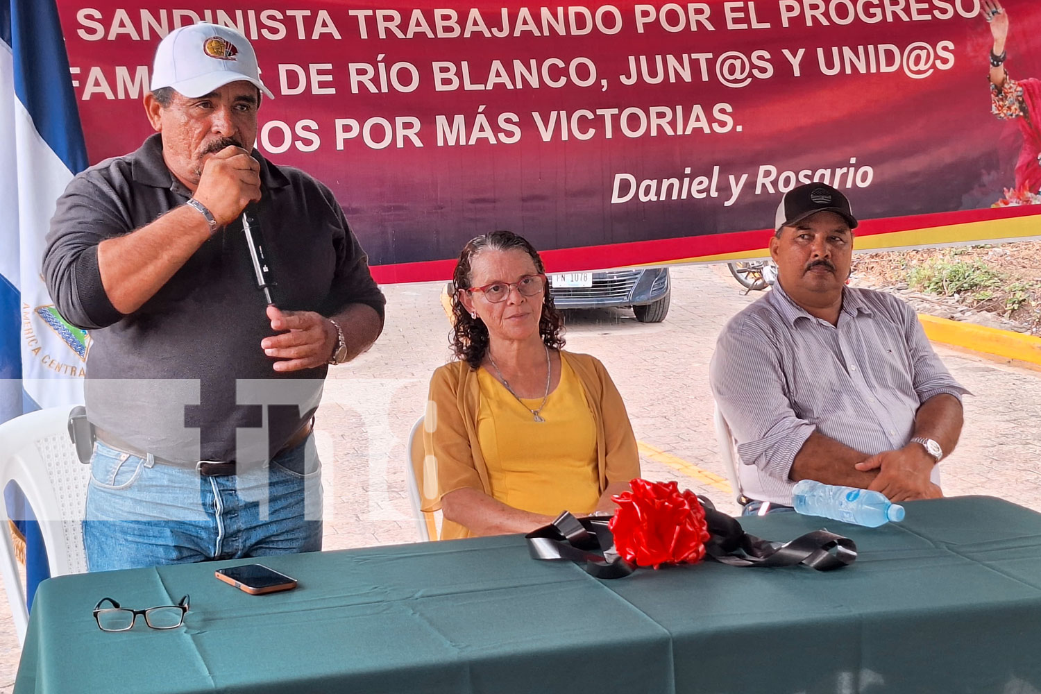 Foto: Las familias del barrio El Sacramento celebraron la inauguración de calles adoquinadas, proyecto ejecutado por la Alcaldía de Río Blanco/TN8