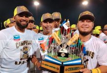 Foto: Los Tigres de Chinandega lo lograron campeones del Germán Pomares 2024 tras una épica final en extra innings/TN8