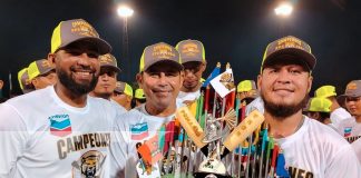 Foto: Los Tigres de Chinandega lo lograron campeones del Germán Pomares 2024 tras una épica final en extra innings/TN8