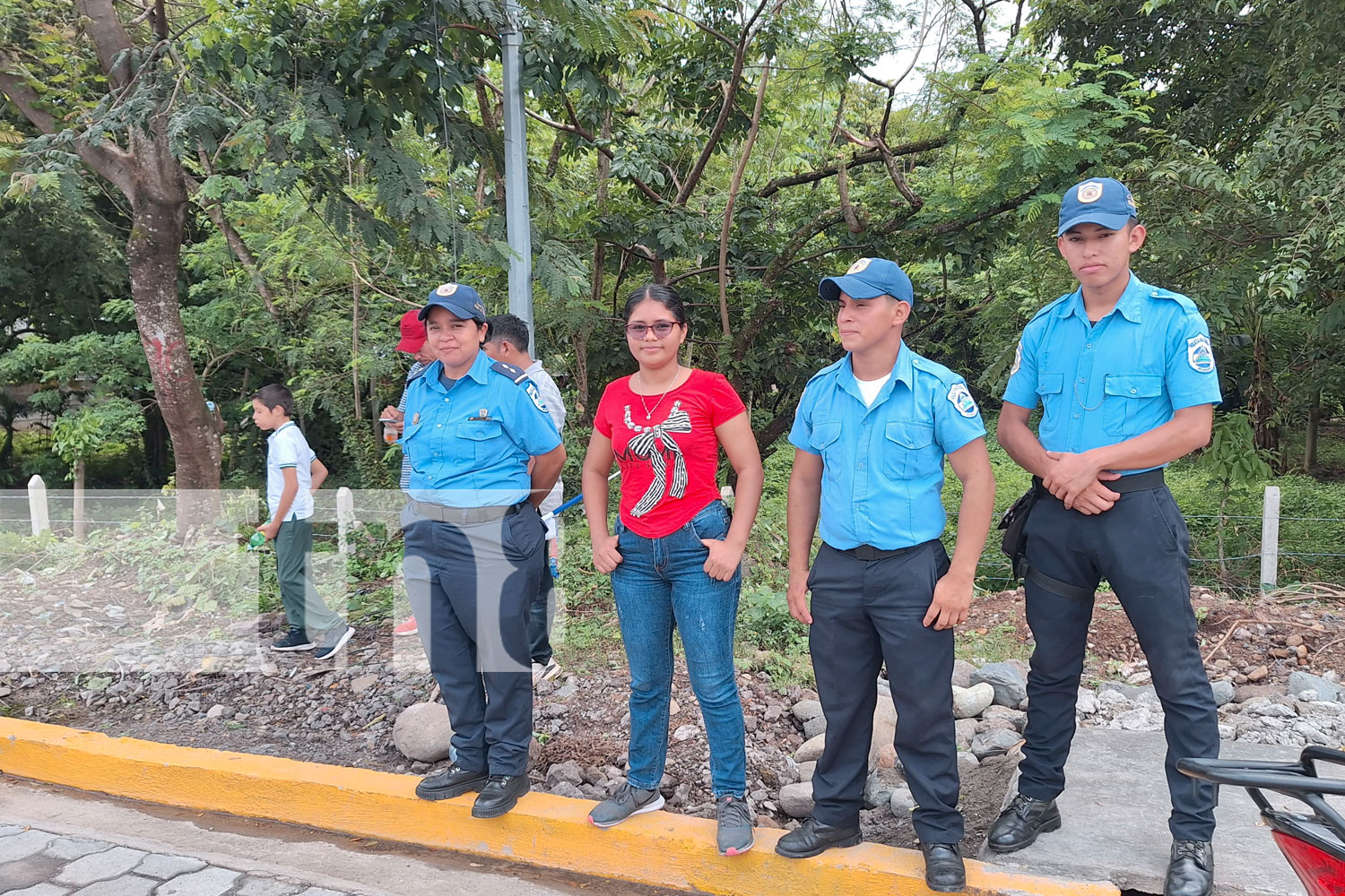 Foto: Las familias del barrio El Sacramento celebraron la inauguración de calles adoquinadas, proyecto ejecutado por la Alcaldía de Río Blanco/TN8