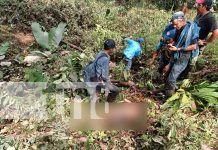 Foto: los cuerpecitos de las dos pequeñas que fueron arrastradas por las fuertes corrientes del río Kamusaska, Chontales/TN8