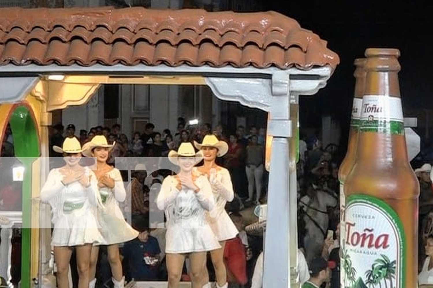 Foto: Granada celebra con orgullo sus 500 años con fiesta ecuestre y desfile hípico nocturno/TN8