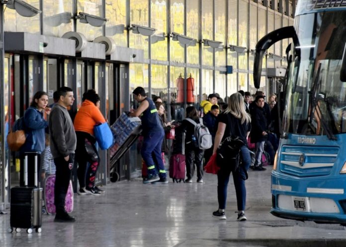 Foto: Transporte sin reglas en Argentina /cortesía