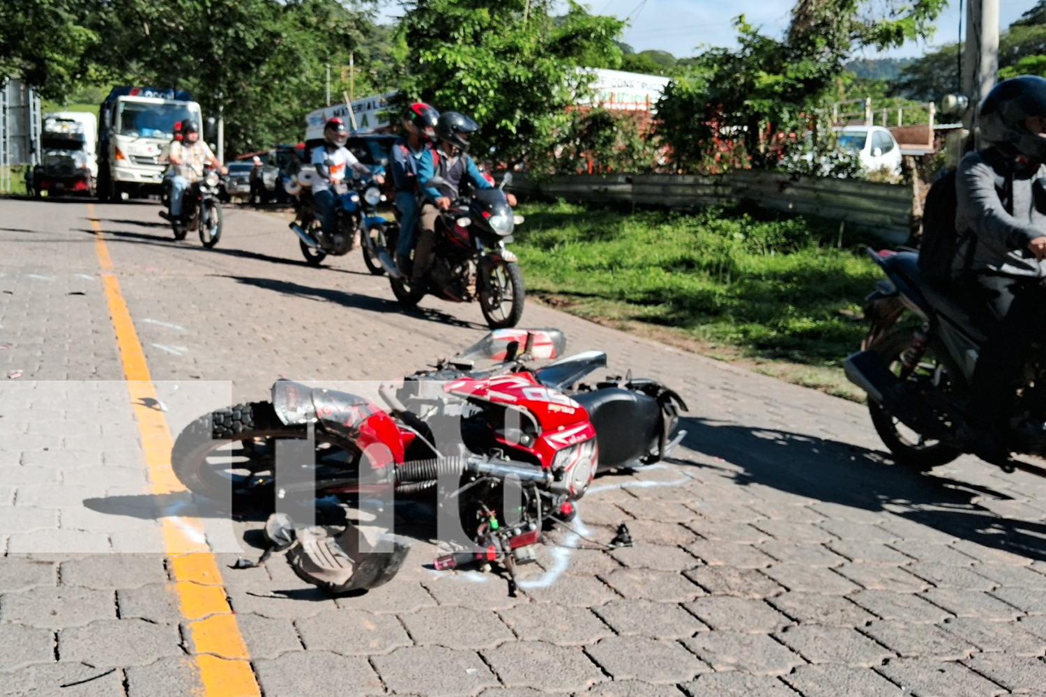 Foto: Motociclista herido tras colisión con camioneta en San Ramón-Matagalpa/TN8