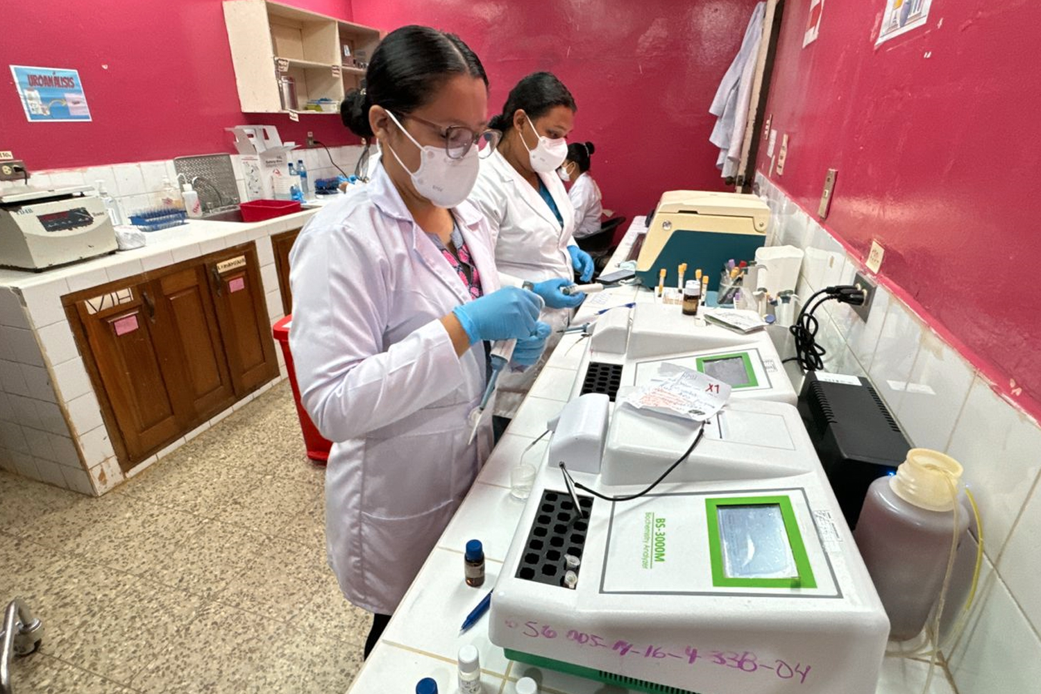 Foto. Más de 3,000 mujeres reciben atención médica en Mega Feria de Salud en Nueva Guinea/Cortesía