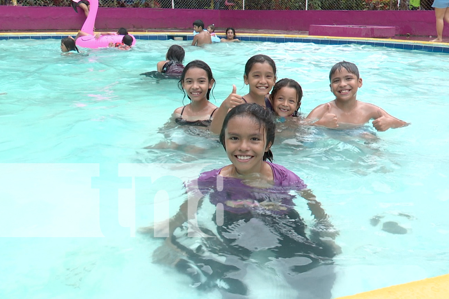 Foto: el balneario Xilonem fue el lugar perfecto para que familias de la capital/TN8