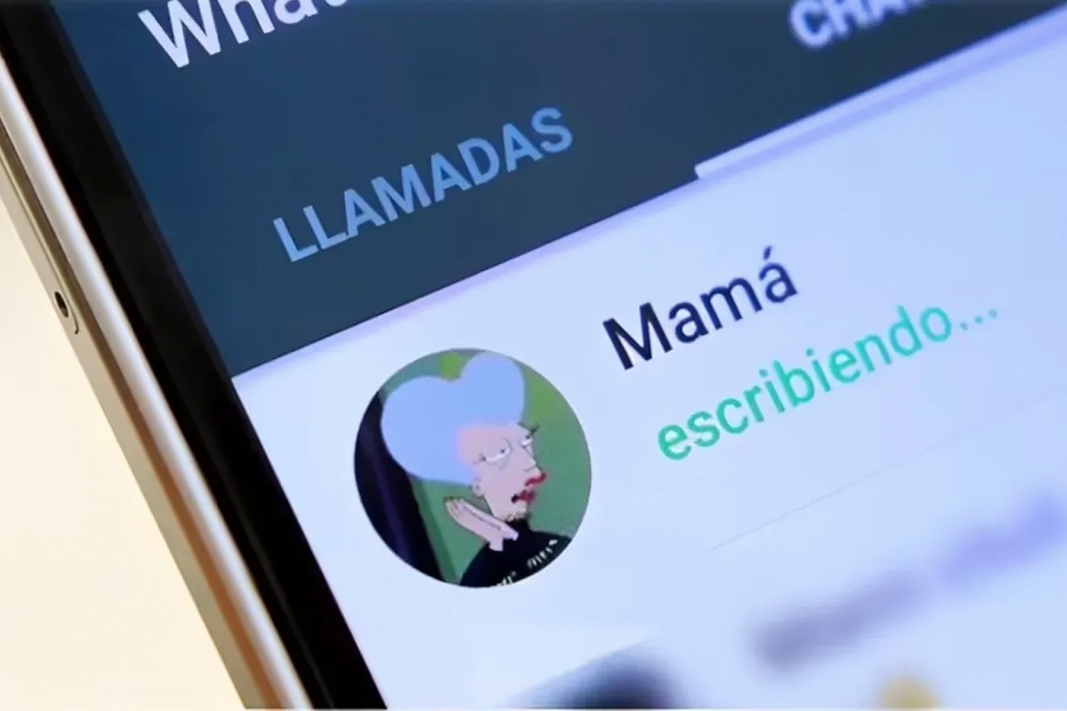 Adiós al 'escribiendo' en WhatsApp