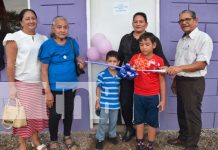 Foto: ¡Granada celebra el sueño de la vivienda propia! 20 familias reciben llaves nuevas/TN8