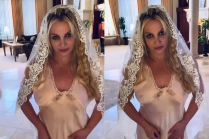 Foto: Britney Spears anuncia que se casó consigo misma /Cortesía