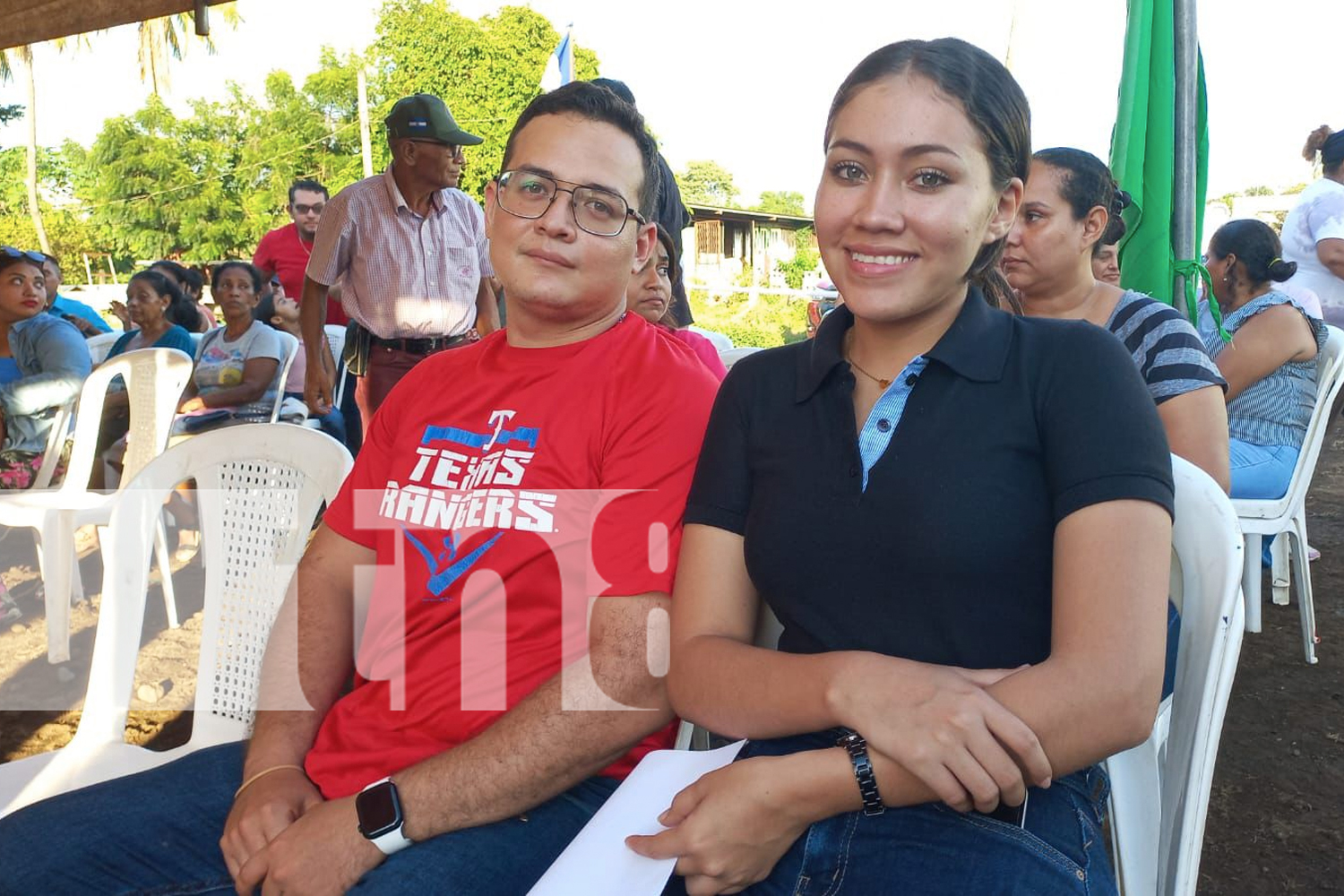 Foto: Familias de Chinandega reciben con alegría su casita /TN8