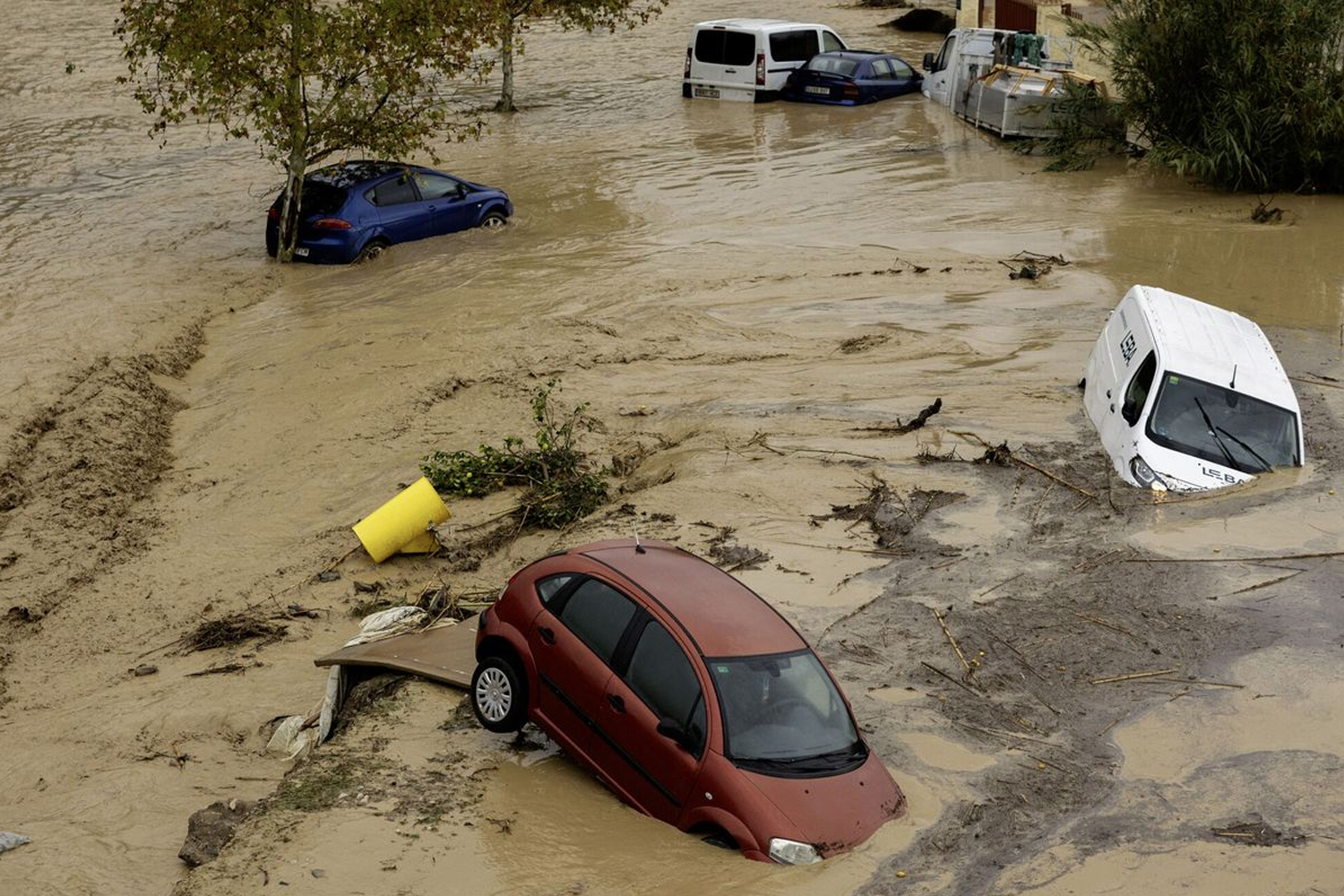 Foto: Continúa la alerta por inundaciones al norte de Valencia /Cortesía