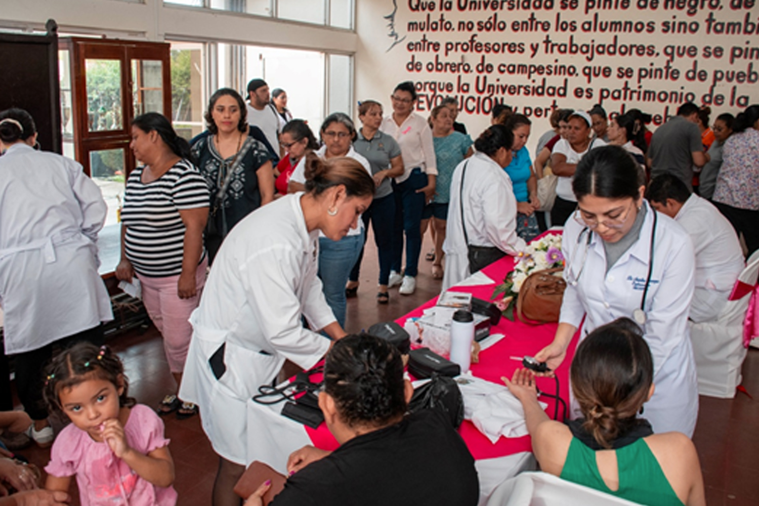 Foto: Atención gratuita y calidad: Prioridad para mujeres con Cáncer de Mama en Nicaragua/TN8