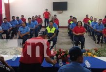 Foto: 30 bomberos iniciaron nuevo curso /TN8