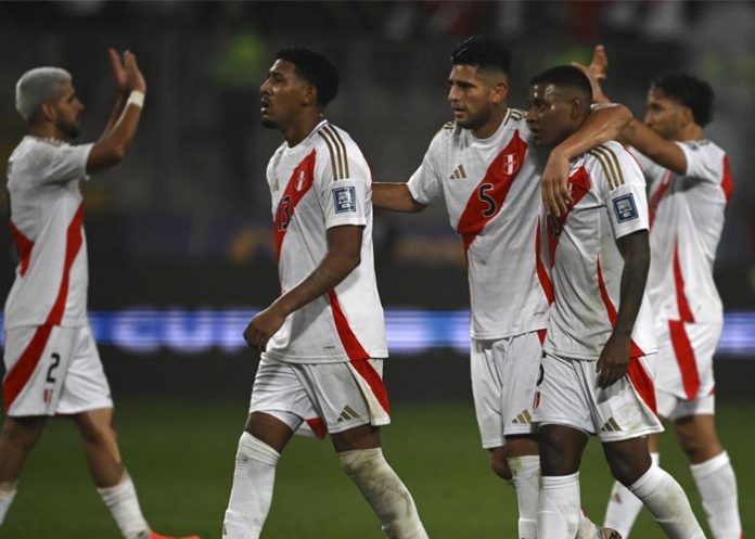 Perú vence a Uruguay en eliminatorias mundialistas