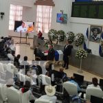 Foto: Parlamentarios nicaragüenses despiden al diputado Enrique Aldana / TN8