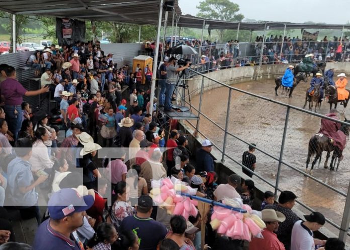 Foto: Tarde taurina en Camoapa, Boaco / TN8