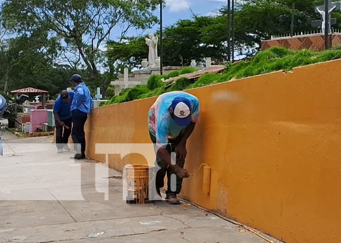 Foto: Limpieza en el cementerio de Jinotepe, Carazo / TN8