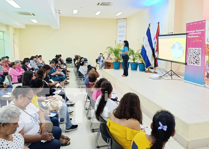 Foto: Estrategias educativas con Usura Cero en Managua / TN8