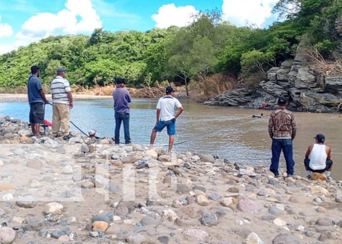 Foto: Recuperación del cuerpo de un joven que se ahogó en una poza de Ocotal / TN8