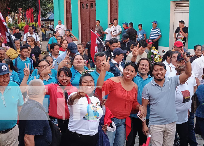 Foto: Develan busto del Comandante Pedro Aráuz Palacios en Diriomo / TN8