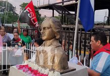 Foto: Develan busto del Comandante Pedro Aráuz Palacios en Diriomo / TN8