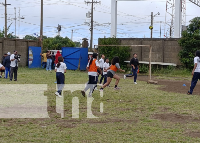 Foto: MINED y Fifa For School juntos por el fútbol / TN8