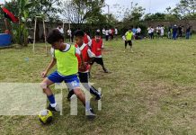 Foto: MINED y Fifa For School juntos por el fútbol / TN8