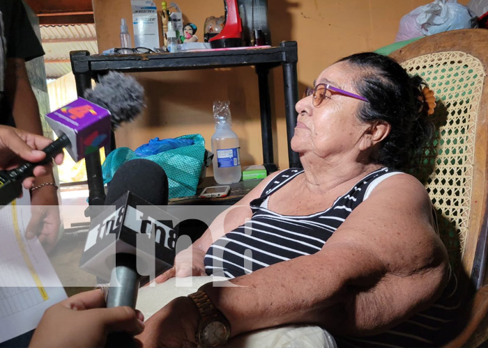 Foto: Entrega de paquetes alimenticios para madres de héroes y mártires en Managua / TN8