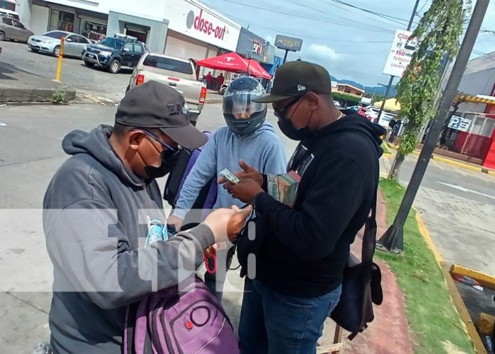 Foto: Asalto armado en Linda Vista, Managua, contra un cambista / TN8