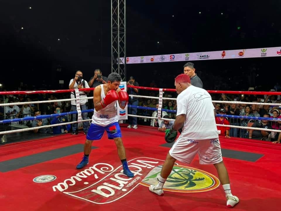 Foto: Ricardo Mayorga vs José Alfaro