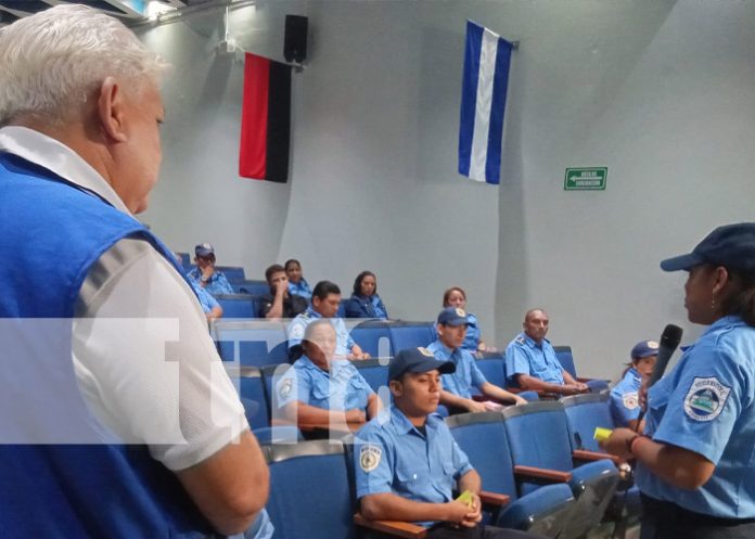 Foto: Capacitación en el MINT Nicaragua sobre cuidado del adulto mayor / TN8