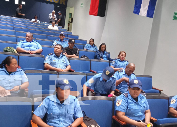 Foto: Capacitación en el MINT Nicaragua sobre cuidado del adulto mayor / TN8