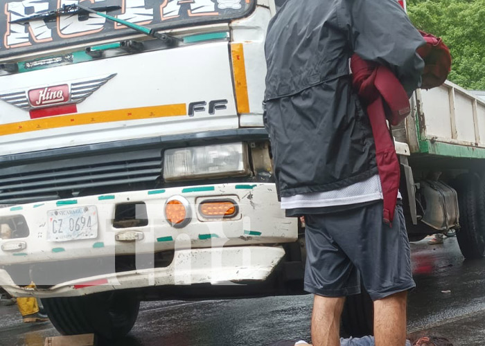 Foto: Mortal accidente de tránsito en la Cuesta El Plomo / TN8