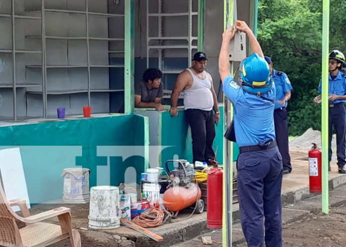 Foto: Inspección de los puestos de pólvora en Managua / TN8