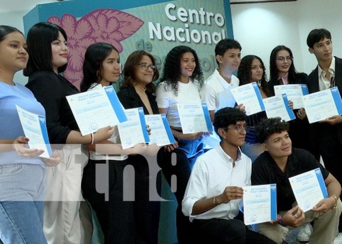 Foto: De gastronomía al arte y la moda: Certificaciones en el Centro Nieves Cajina / TN8