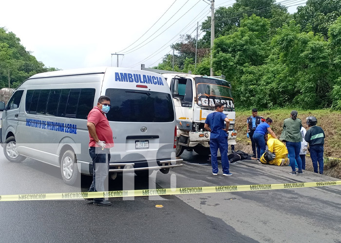 Foto: Mortal accidente de tránsito en la Cuesta El Plomo / TN8