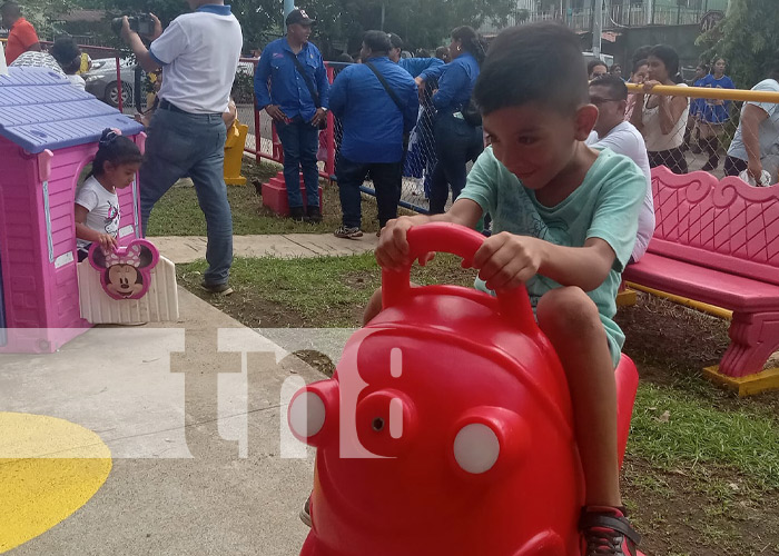 Foto: Parque remodelado en la Villa José Benito Escobar en Managua / TN8