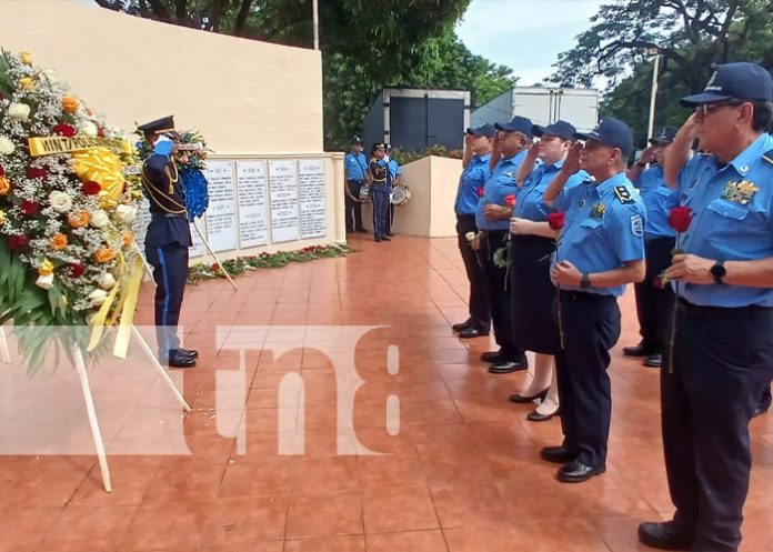 Foto: Homenaje a oficiales de la Policía Nacional en Nicaragua / TN8