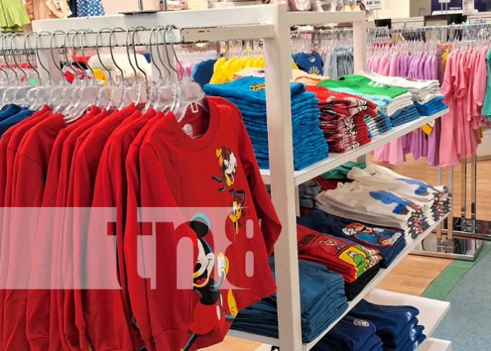 Foto: Grandes descuentos en las Tiendas Siman / TN8