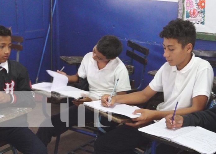 Foto: Mejoramiento de colegio en Estelí / TN8