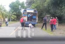 Foto: Accidente de moto contra bus en Altagracia, Ometepe / TN8