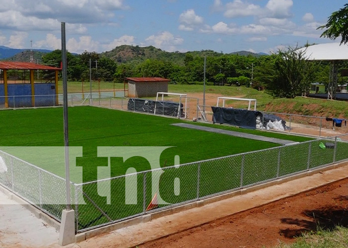 Foto: Cancha sintética en Totogalpa, Madriz / TN8