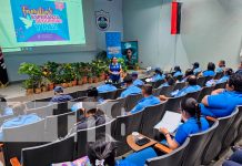 Foto: capacitación y presentación de la cartilla titulada "Familia, Esperanza, Seguridad y Paz/TN8